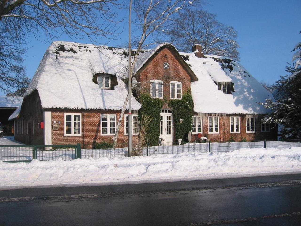 Reiterhof Wollesen Suederluegum Exterior foto